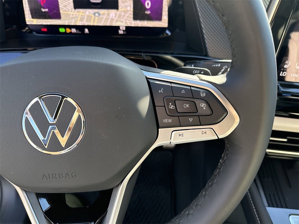 2025 Volkswagen Atlas Cross Sport 2.0T SEL Premium R-Line