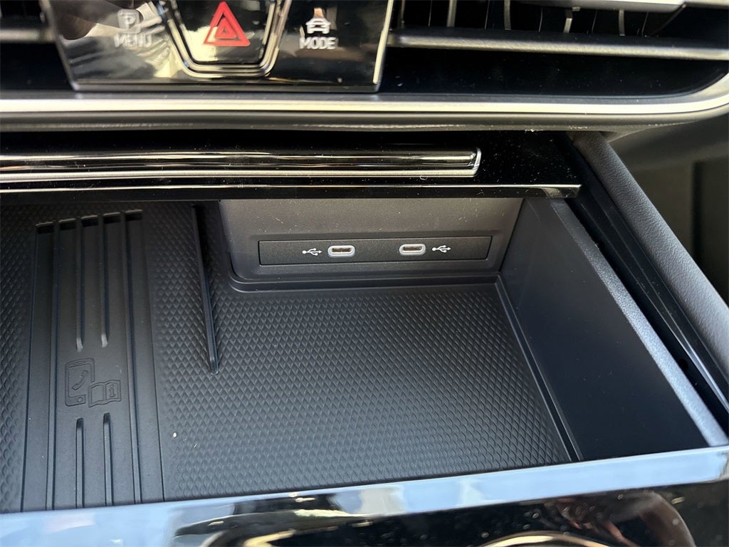 2025 Volkswagen Atlas Cross Sport 2.0T SEL Premium R-Line