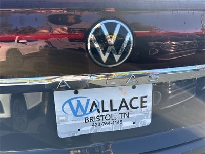 2025 Volkswagen Atlas Cross Sport 2.0T SEL Premium R-Line