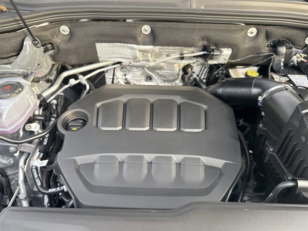 2025 Volkswagen Atlas 2.0T SEL Premium R-Line