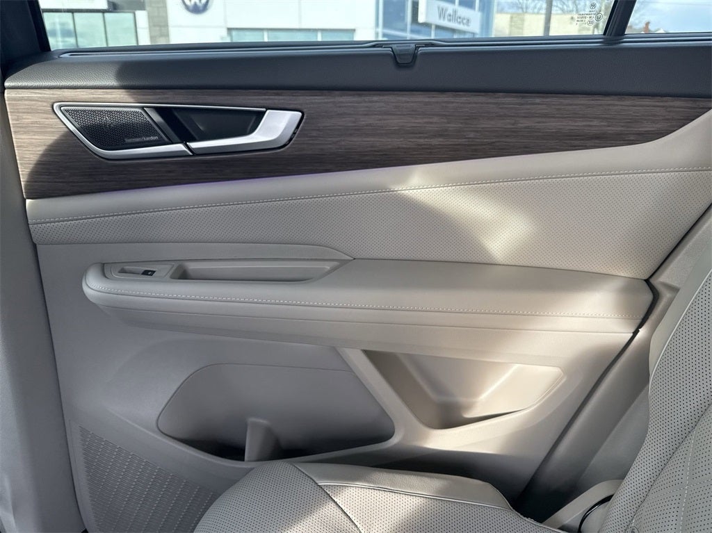 2025 Volkswagen Atlas 2.0T SEL Premium R-Line