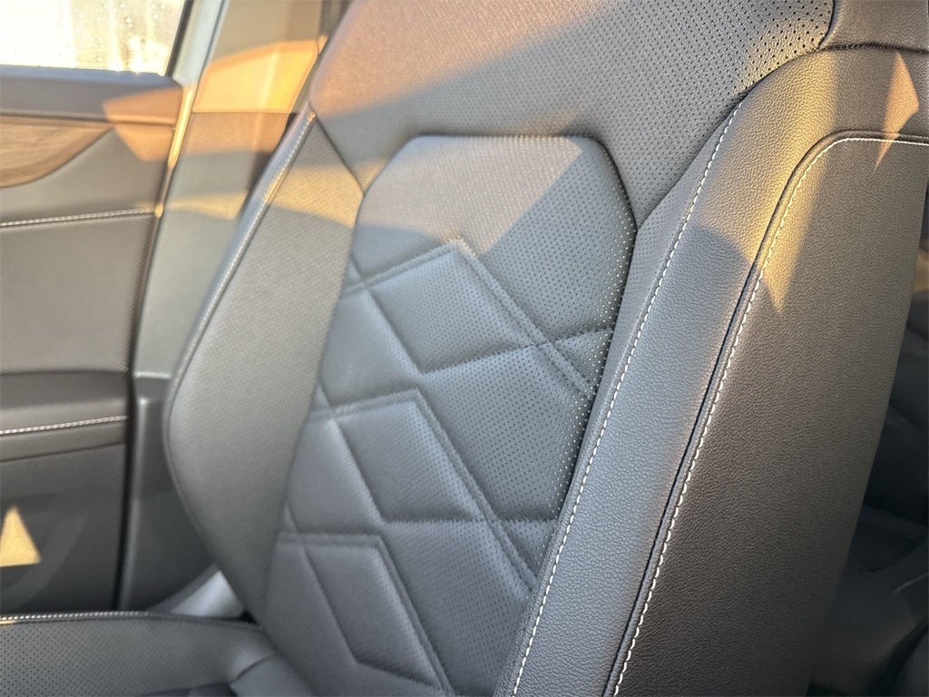 2026 Volkswagen Atlas 2.0T SE w/ Technology