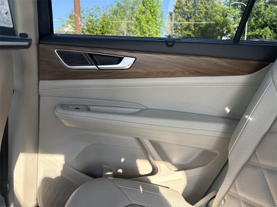 2026 Volkswagen Atlas 2.0T SE w/ Technology