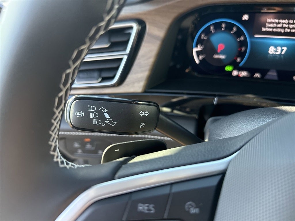 2026 Volkswagen Atlas 2.0T SE w/ Technology