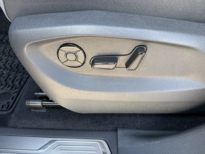 2027 Volkswagen Atlas SE w/Technology