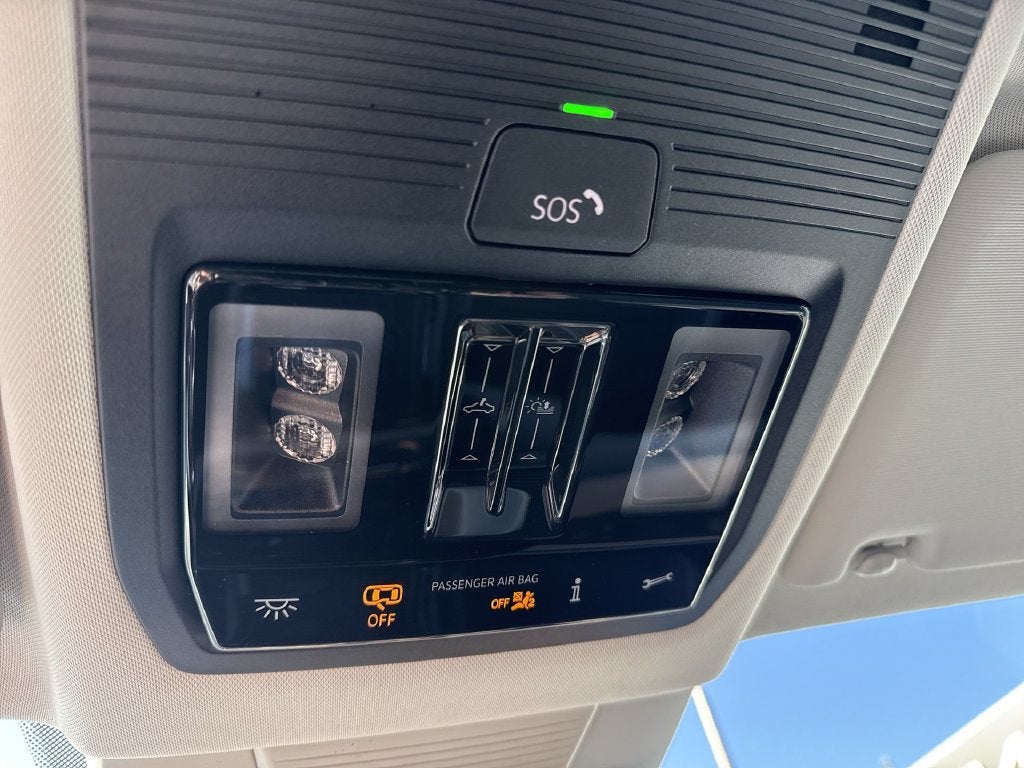 2027 Volkswagen Atlas SE w/Technology