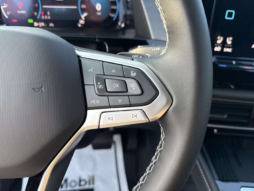 2026 Volkswagen Atlas Cross Sport SE w/Technology