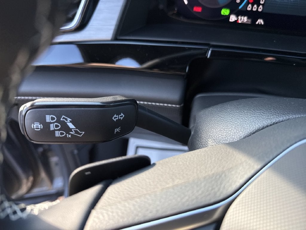 2026 Volkswagen Atlas Cross Sport SE w/Technology