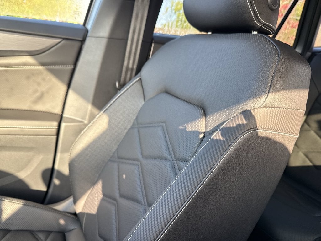 2026 Volkswagen Atlas Cross Sport SE w/Technology