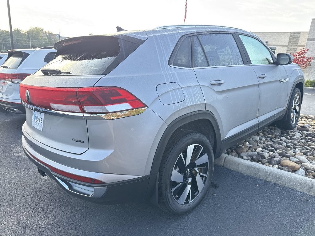 2026 Volkswagen Atlas Cross Sport SE w/Technology