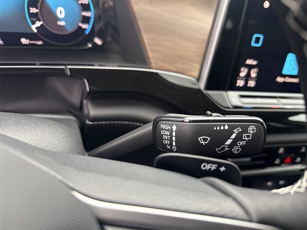 2026 Volkswagen Atlas 2.0T SE w/ Technology