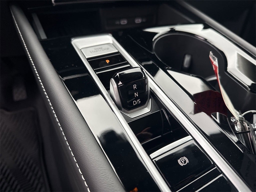 2026 Volkswagen Atlas 2.0T SE w/ Technology