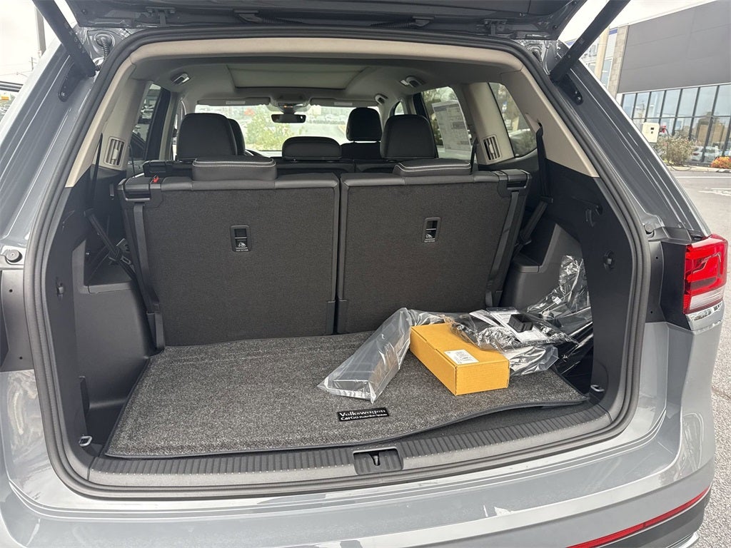 2026 Volkswagen Atlas 2.0T SE w/ Technology