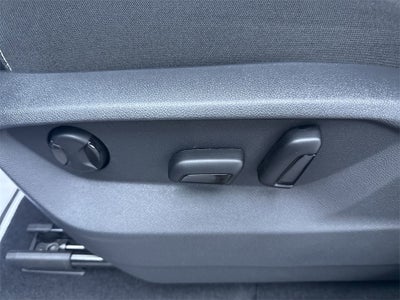 2025 Volkswagen Atlas Cross Sport 2.0T SE