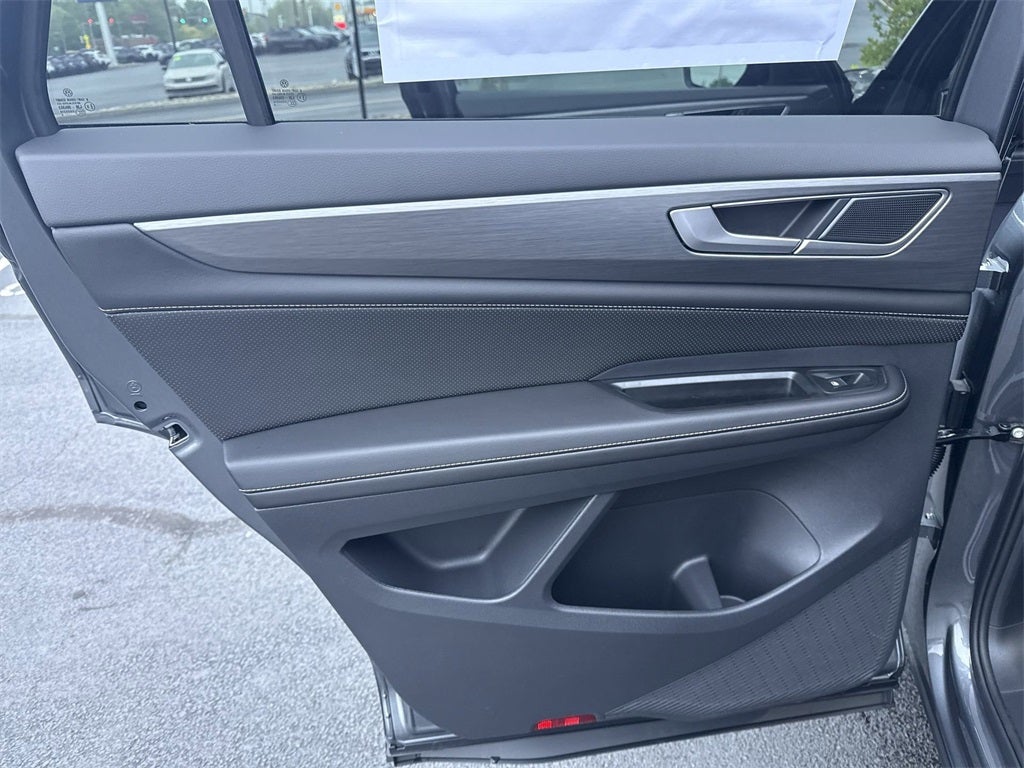 2025 Volkswagen Atlas Cross Sport 2.0T SE