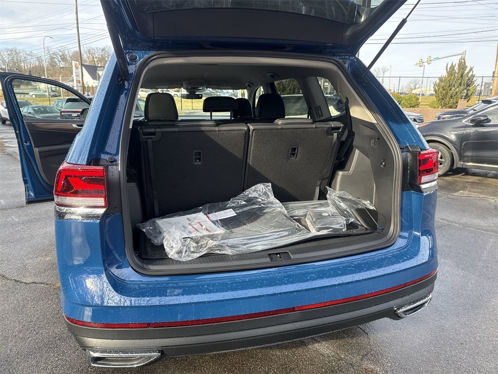 2026 Volkswagen Atlas 2.0T SE