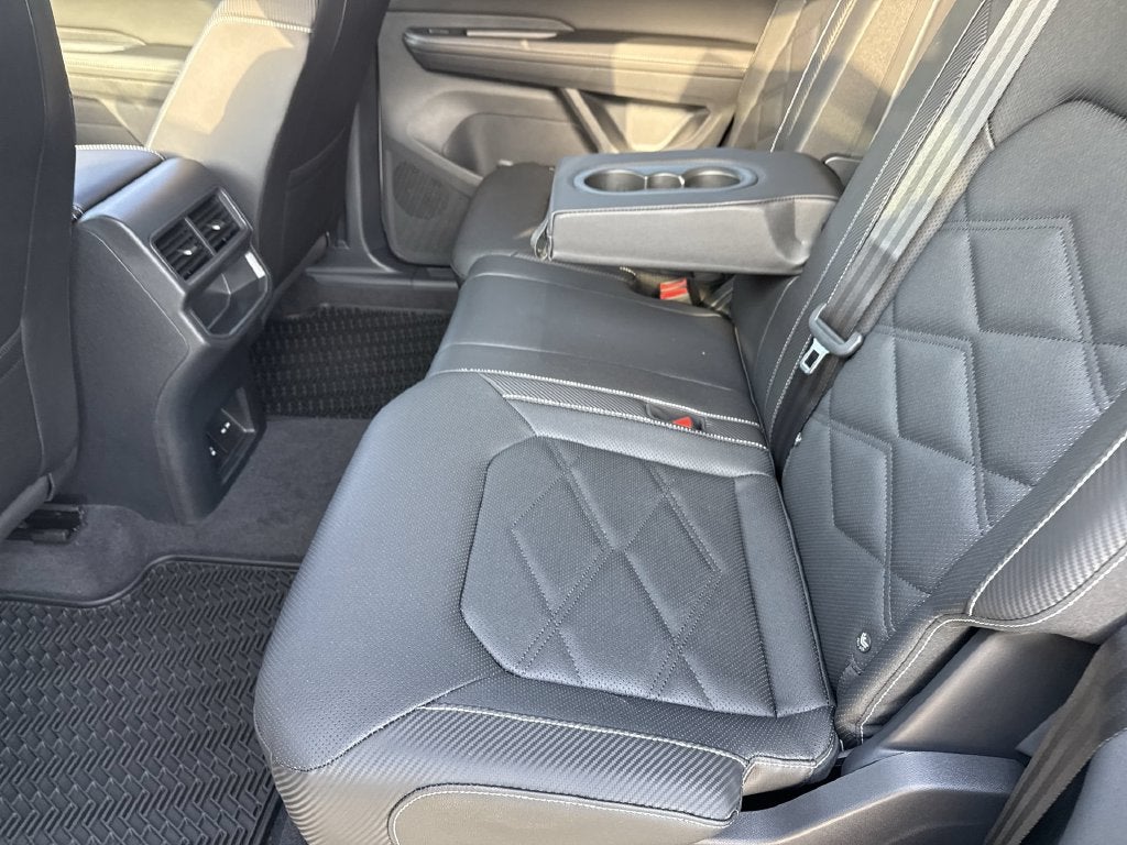 2026 Volkswagen Atlas Cross Sport SE w/Technology
