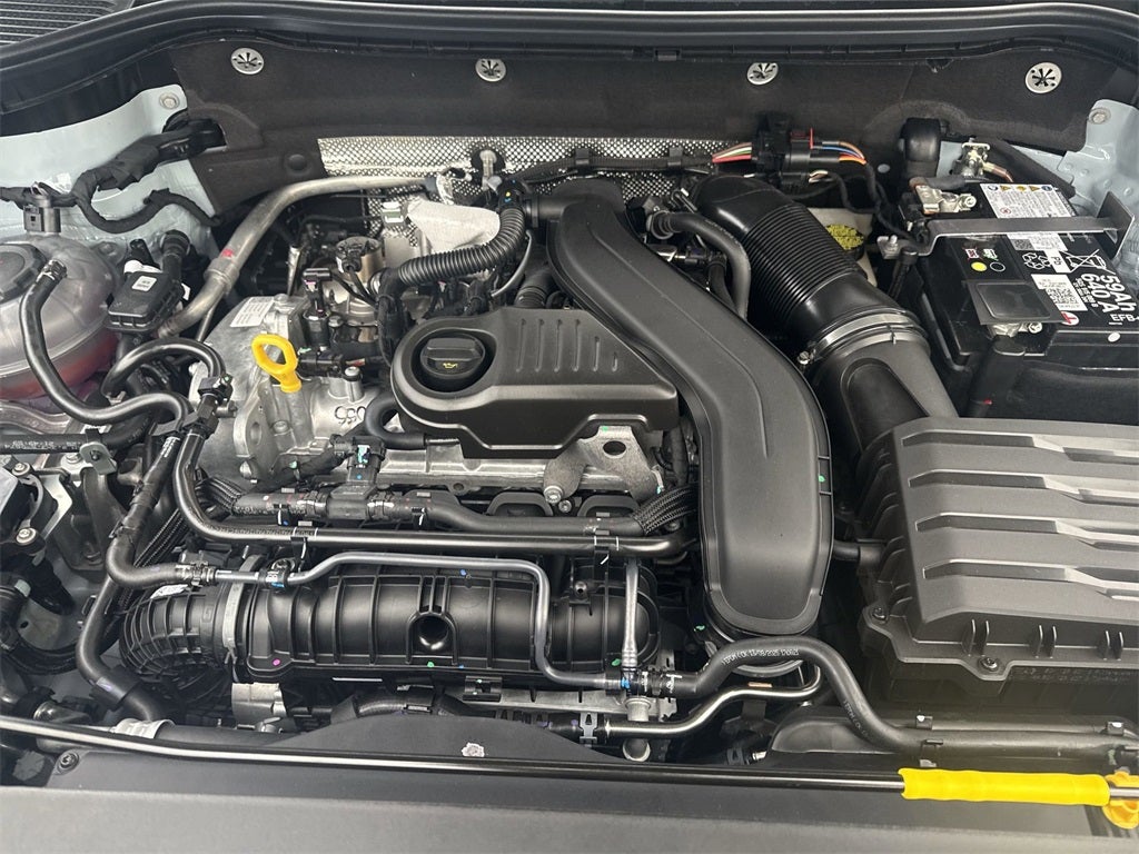 2026 Volkswagen Taos 1.5T SE Black