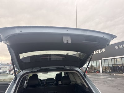 2026 Volkswagen Taos 1.5T SE Black