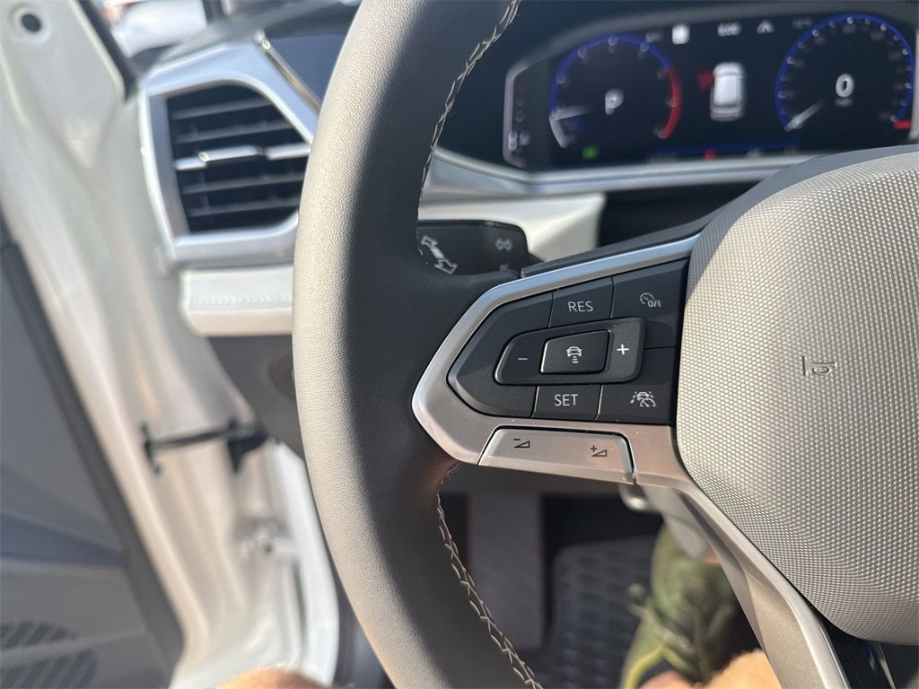 2025 Volkswagen Taos 1.5T SEL