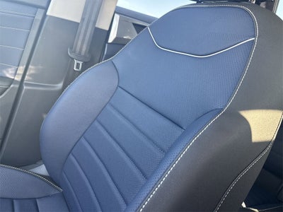 2025 Volkswagen Taos 1.5T SEL