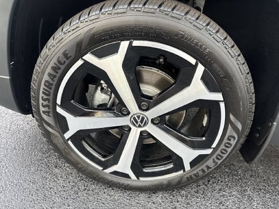 2027 Volkswagen Taos 1.5T SEL