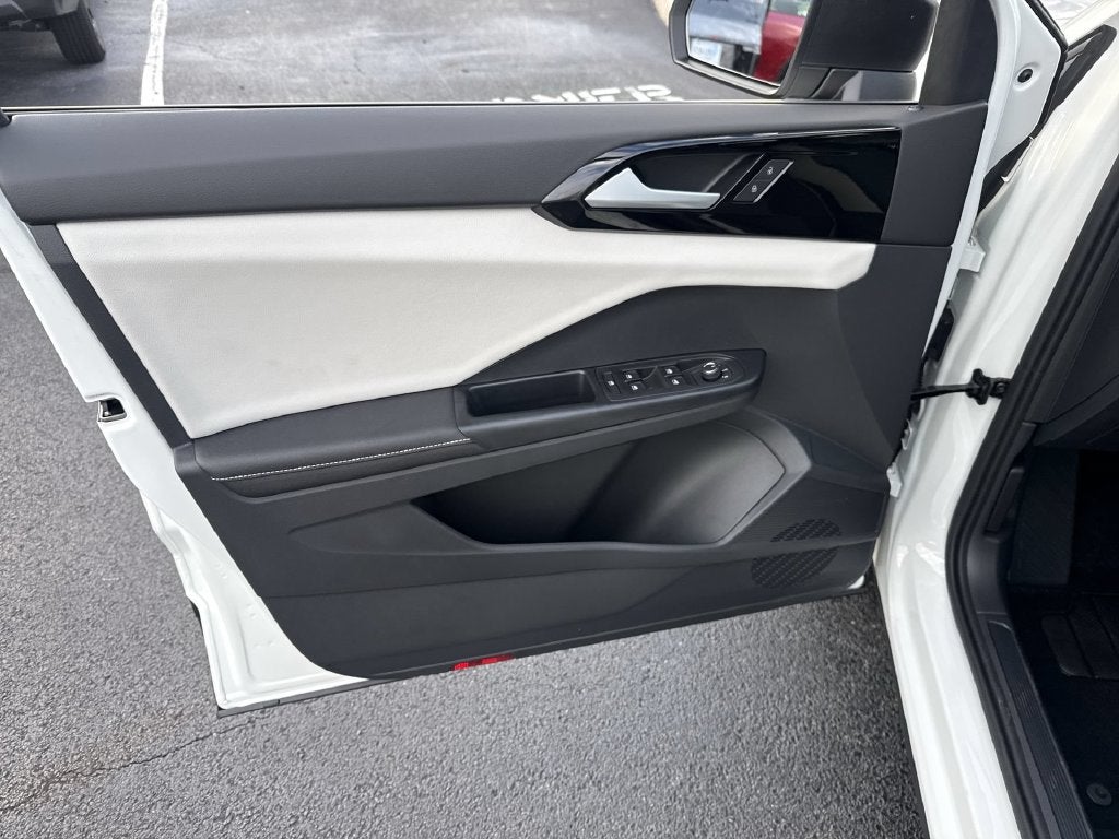 2027 Volkswagen Taos 1.5T S
