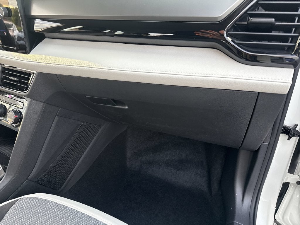 2027 Volkswagen Taos 1.5T S