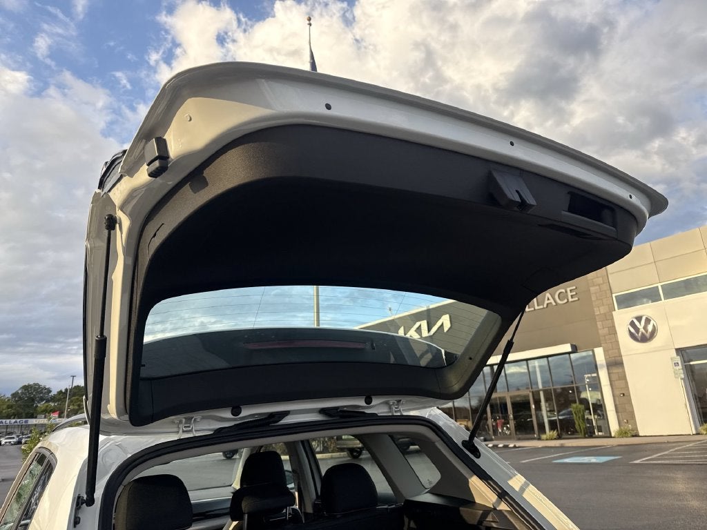 2027 Volkswagen Taos 1.5T S