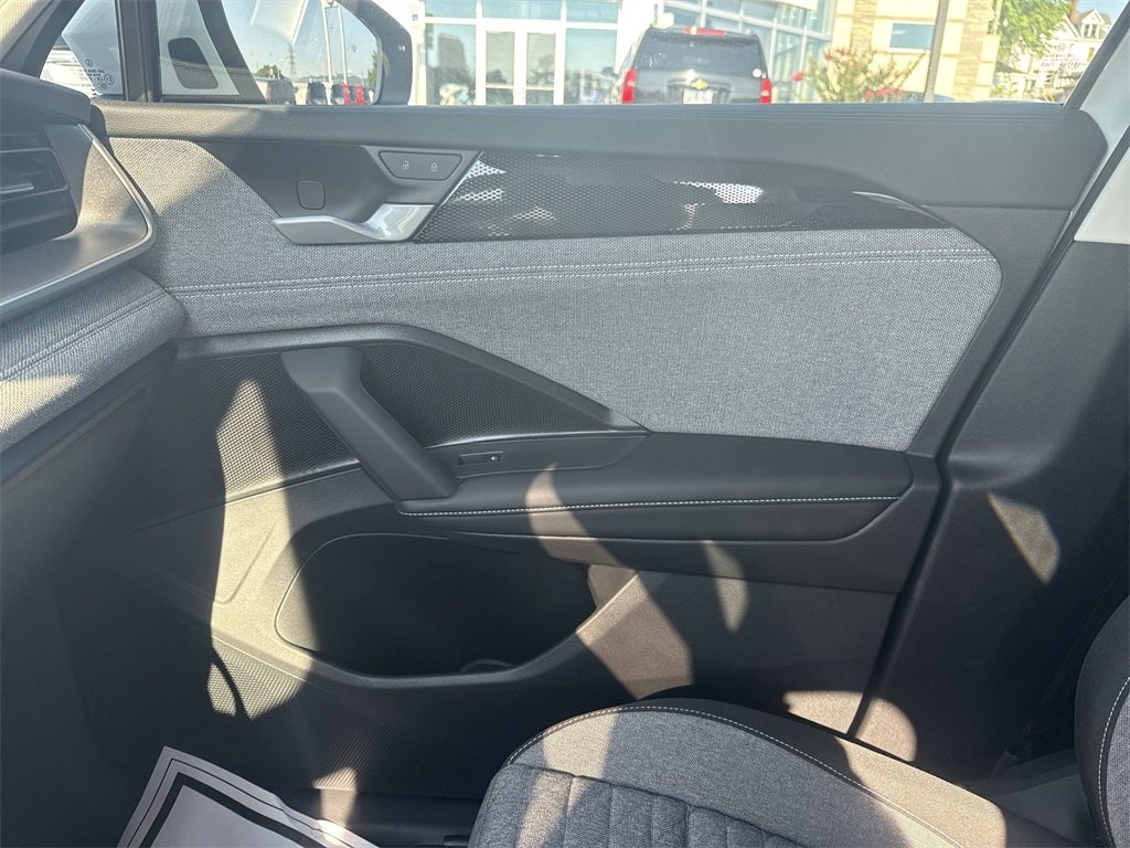 2025 Volkswagen Tiguan 2.0T S