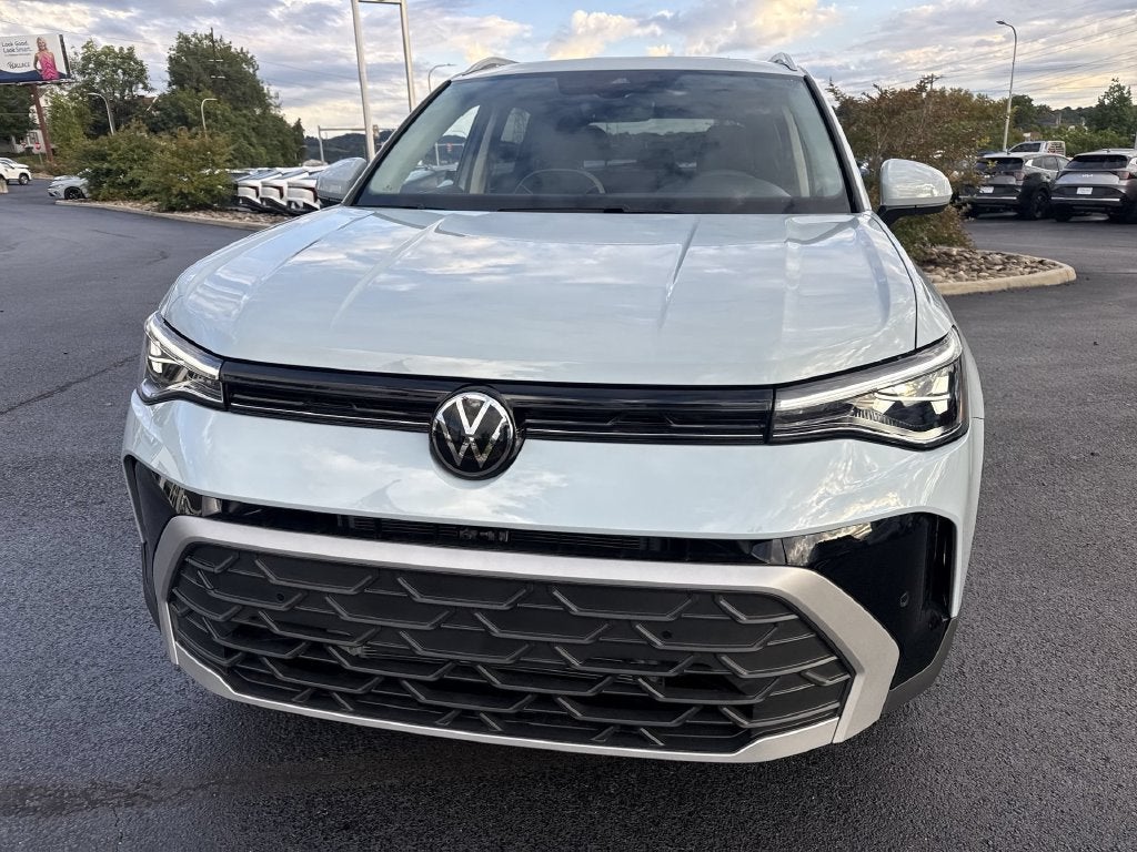 2027 Volkswagen Taos 1.5T SE