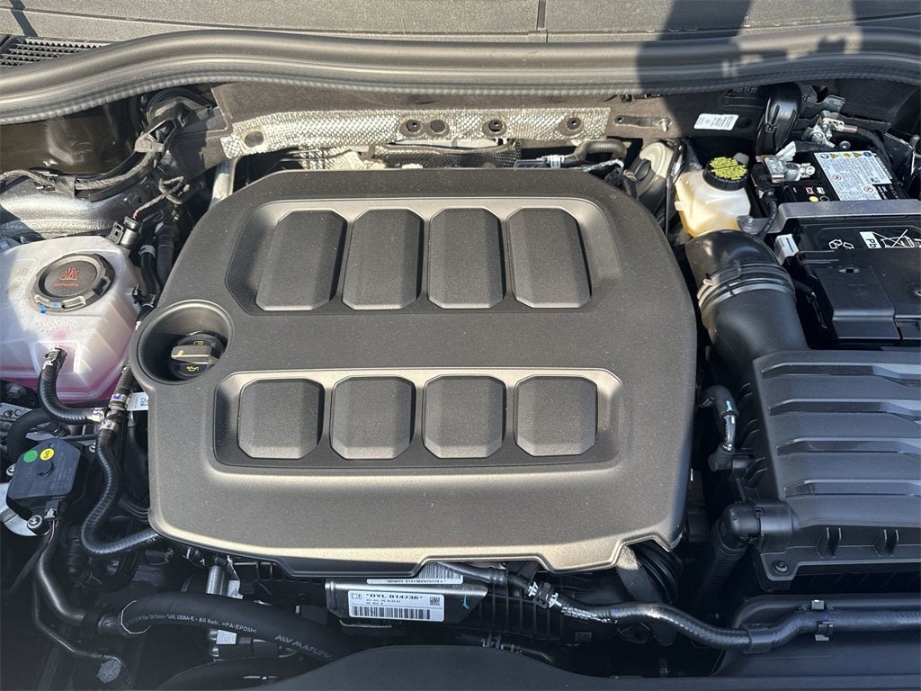 2025 Volkswagen Tiguan 2.0T SE