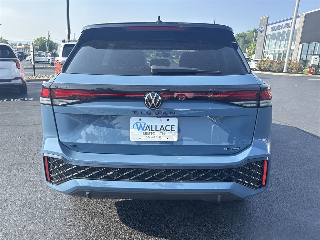 2025 Volkswagen Tiguan 2.0T SE R-Line Black