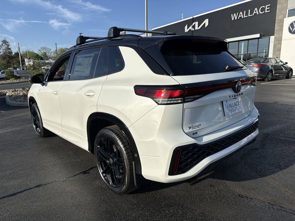 2026 Volkswagen Tiguan 2.0T SE R-Line Black