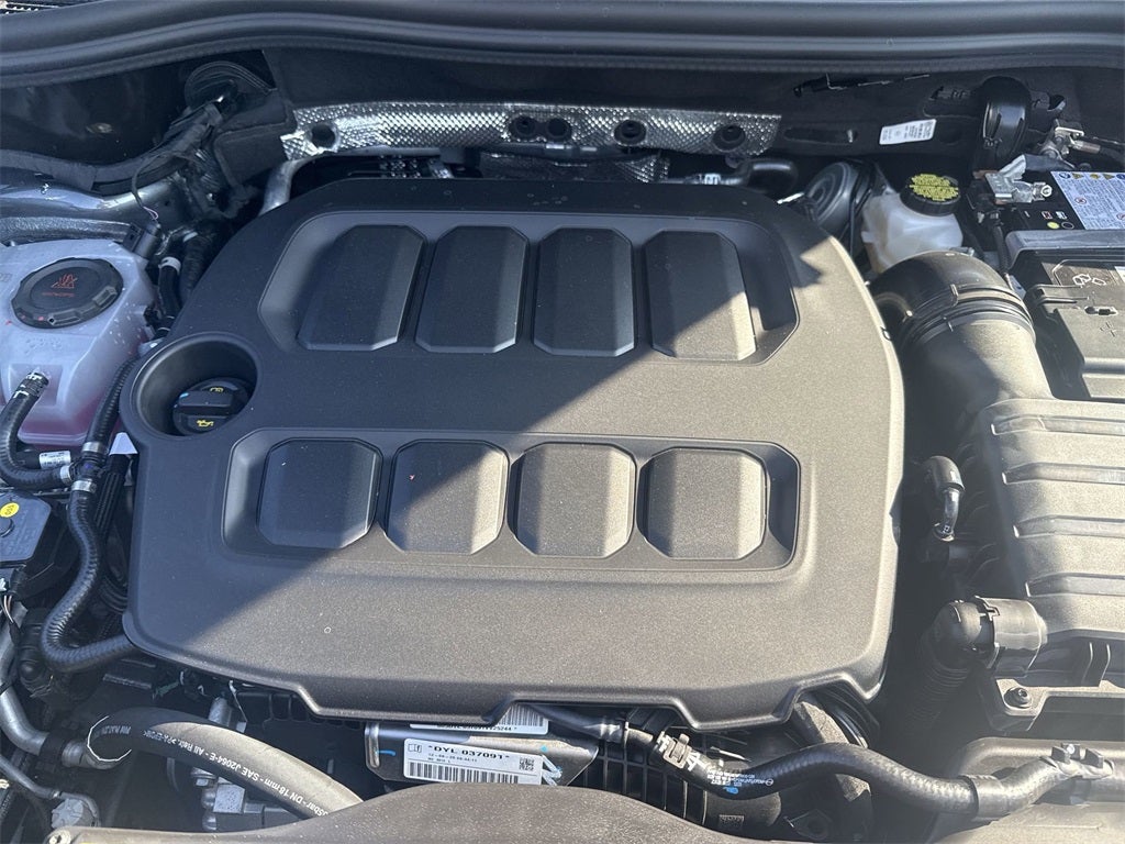 2025 Volkswagen Tiguan 2.0T SE