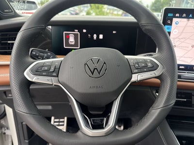 2026 Volkswagen Tiguan 2.0T SEL R-Line