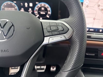 2026 Volkswagen Tiguan SEL R-Line Turbo
