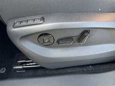 2026 Volkswagen Tiguan 2.0T SEL