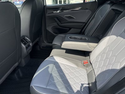 2026 Volkswagen Tiguan 2.0T SEL