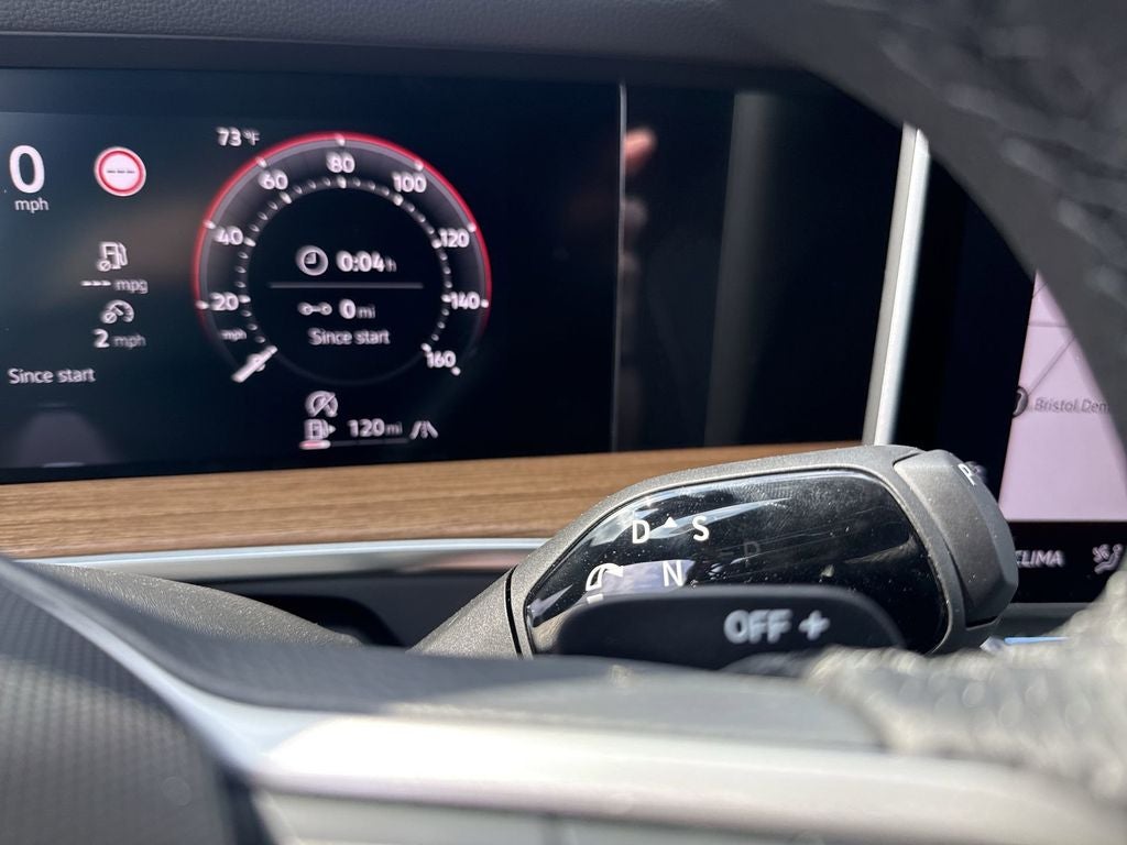 2026 Volkswagen Tiguan 2.0T SEL