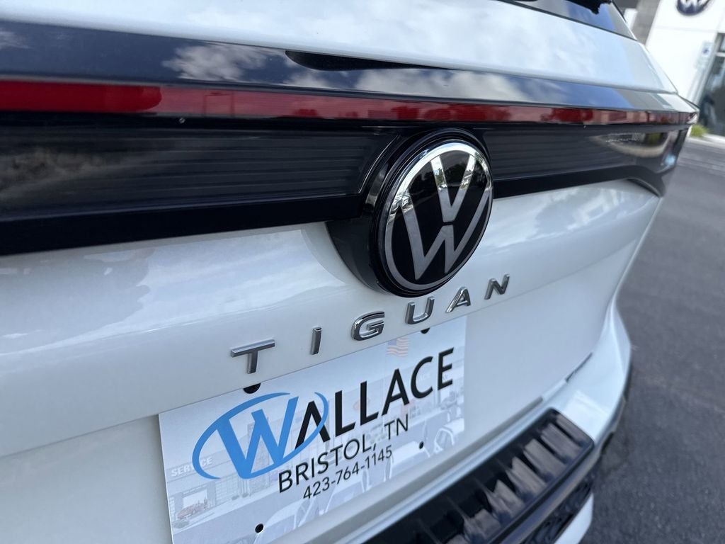 2026 Volkswagen Tiguan 2.0T SEL