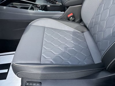 2026 Volkswagen Tiguan 2.0T SEL