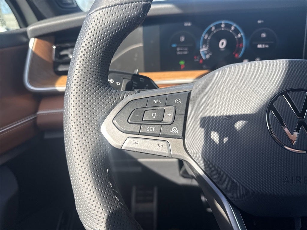 2026 Volkswagen Tiguan 2.0T SEL