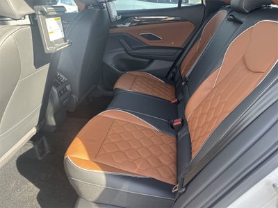 2026 Volkswagen Tiguan 2.0T SEL