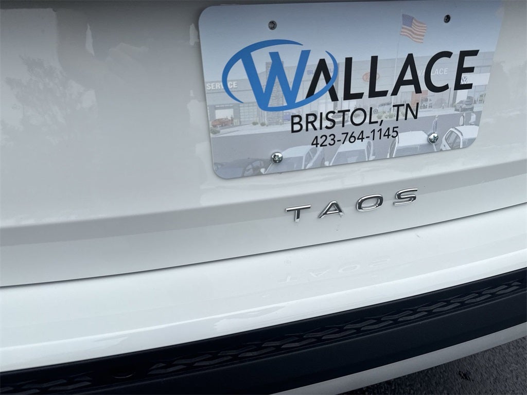 2025 Volkswagen Taos 1.5T SE