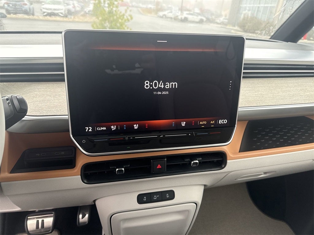 2025 Volkswagen ID. Buzz Pro S Plus