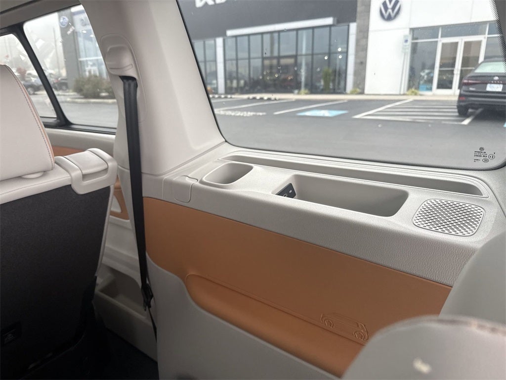 2025 Volkswagen ID. Buzz Pro S Plus