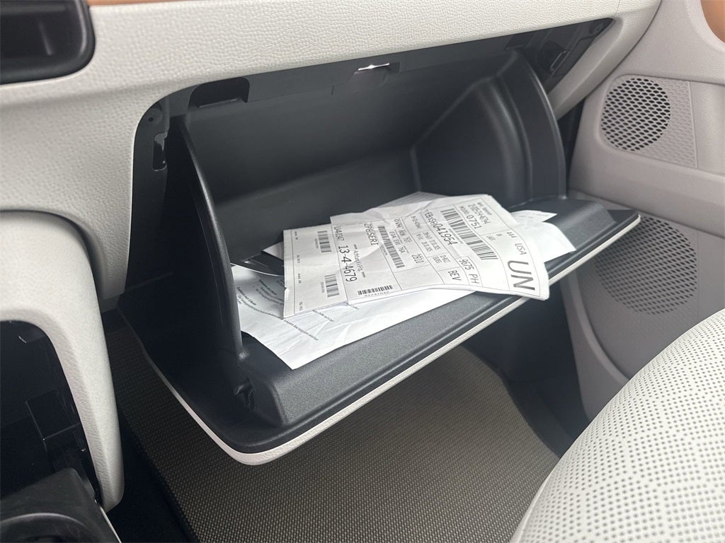 2025 Volkswagen ID. Buzz Pro S Plus