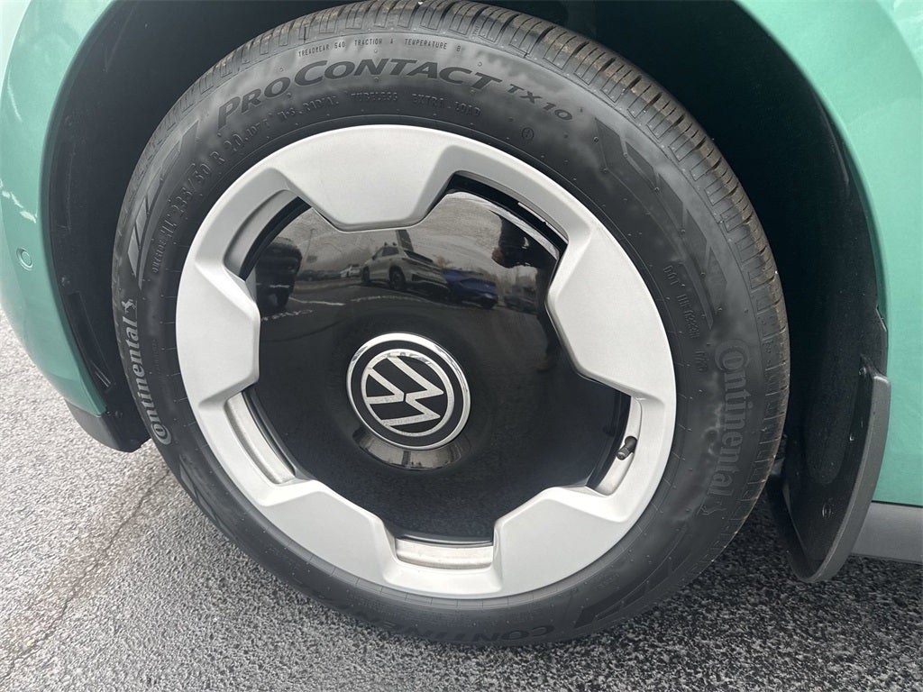 2025 Volkswagen ID. Buzz Pro S Plus