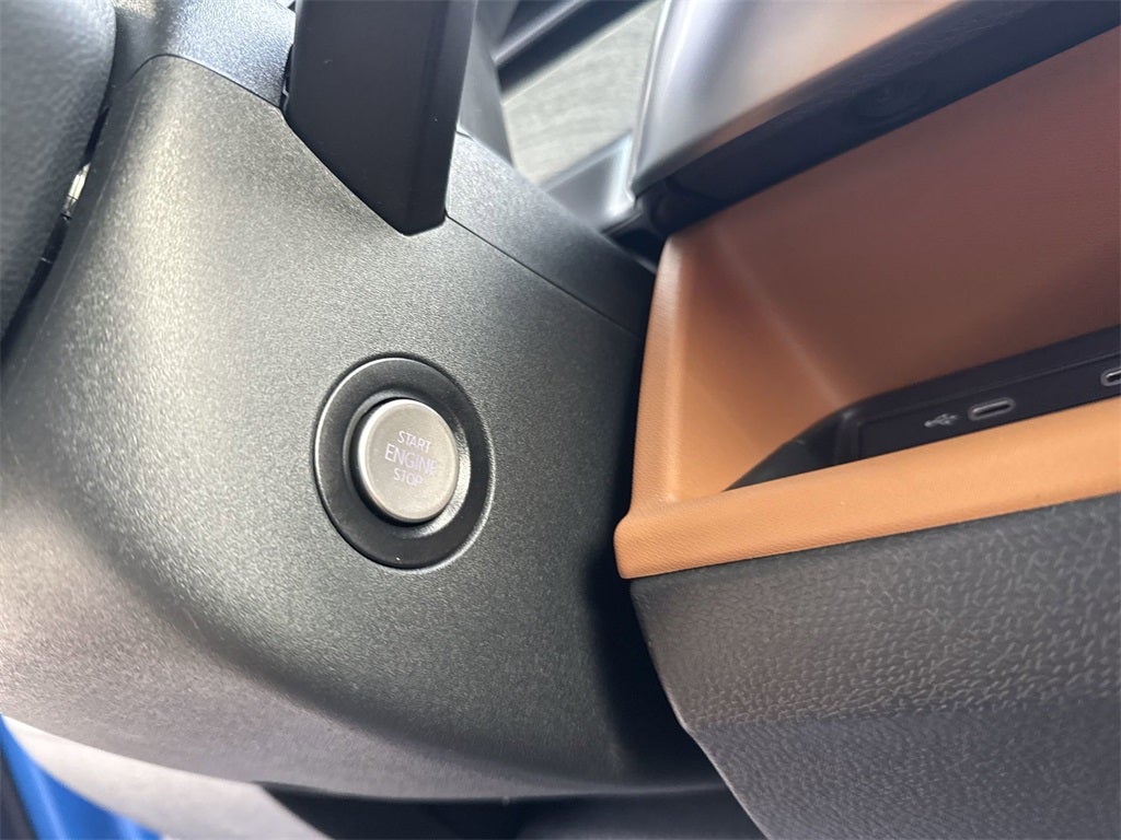 2025 Volkswagen ID. Buzz Pro S Plus